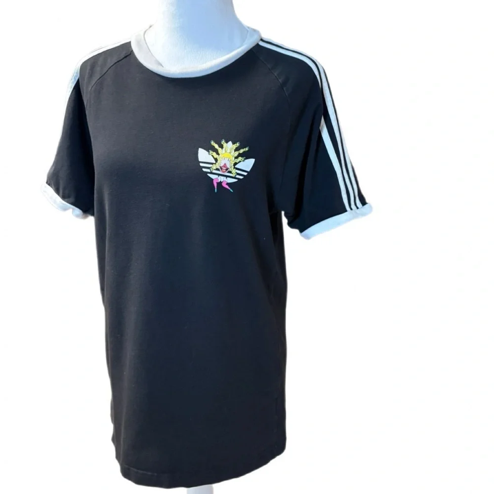 Adidas Tanaami Cali Te Short Sleeve Tee, Vintage, Mens or Unisex Size Small